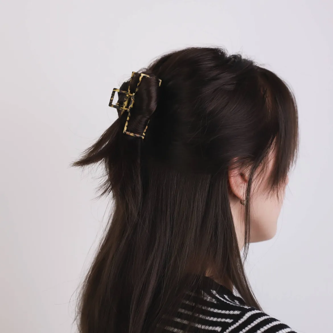 Republic Jessica заколка-краб №21 леопардовий * — Photo 2