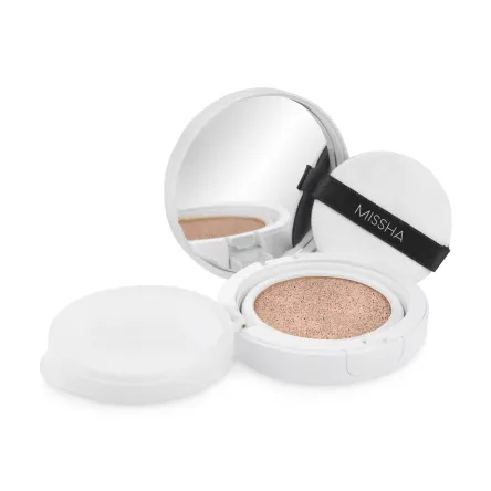 Missha Magic Moist Up тональний кушон зволожувальний