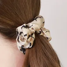 Republic Scrunchie резинка №13 — Photo 3